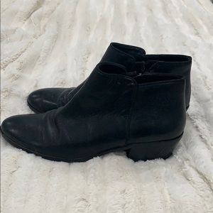 Sam Edelman Petty Ankle Bootie
